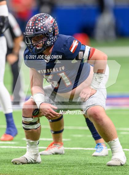 Thumbnail 2 in Wimberley vs Cuero UIL 4A D2 Regional Playoff photogallery.