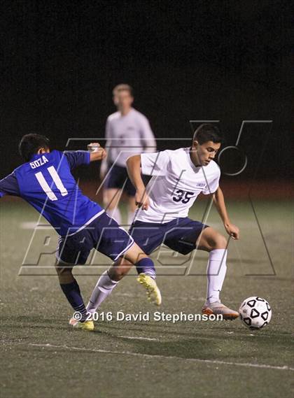 Thumbnail 1 in Everett Alvarez vs. Lincoln (CIF CCS D1 Final) photogallery.