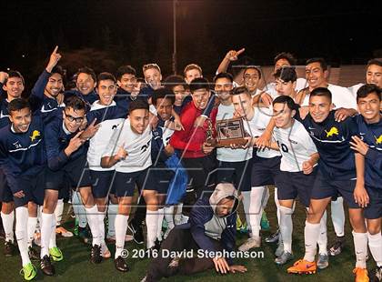 Thumbnail 2 in Everett Alvarez vs. Lincoln (CIF CCS D1 Final) photogallery.