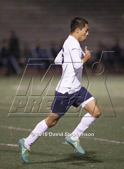 Thumbnail 2 in Everett Alvarez vs. Lincoln (CIF CCS D1 Final) photogallery.