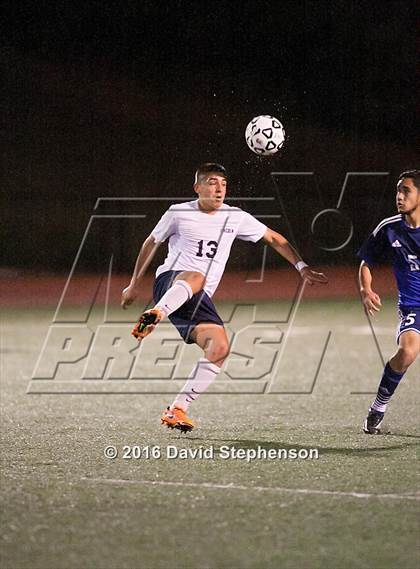 Thumbnail 1 in Everett Alvarez vs. Lincoln (CIF CCS D1 Final) photogallery.