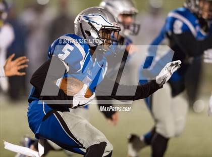 Thumbnail 2 in Landstown vs. Oscar Smith (VHSL 6A Third Round) photogallery.