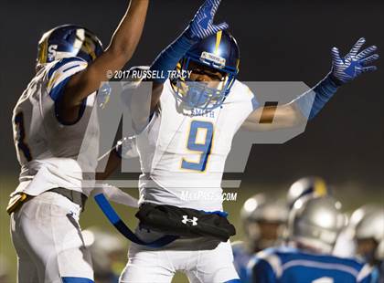 Thumbnail 2 in Landstown vs. Oscar Smith (VHSL 6A Third Round) photogallery.
