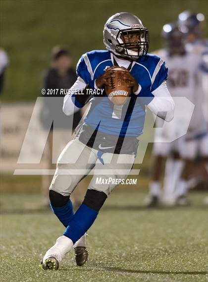 Thumbnail 2 in Landstown vs. Oscar Smith (VHSL 6A Third Round) photogallery.