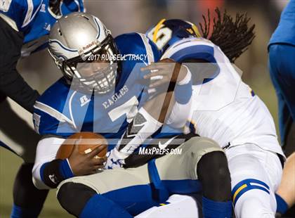 Thumbnail 3 in Landstown vs. Oscar Smith (VHSL 6A Third Round) photogallery.