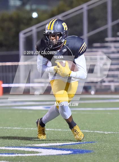 Thumbnail 2 in Brennan vs Taft  photogallery.
