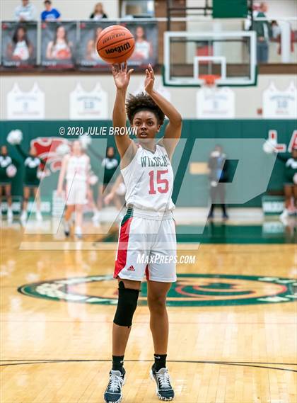 Thumbnail 2 in Hamilton Southeastern @ Lawrence North photogallery.