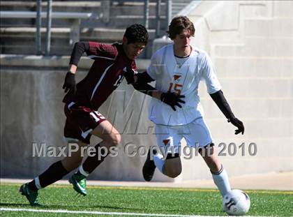 Thumbnail 3 in Westwood vs Round Rock photogallery.