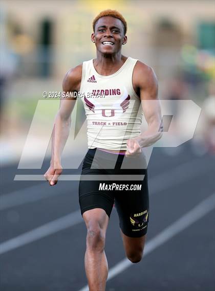 Thumbnail 2 in Independence Track Meet photogallery.