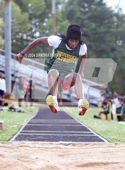 Thumbnail 1 in Independence Track Meet photogallery.