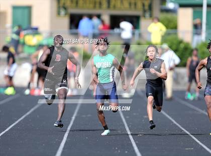 Thumbnail 3 in Independence Track Meet photogallery.