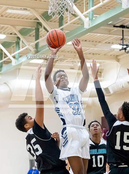Thumbnail 3 in Sheldon vs Pleasant Valley (Whitney Winter Classic) photogallery.