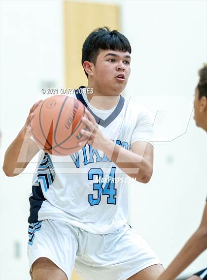 Thumbnail 1 in Sheldon vs Pleasant Valley (Whitney Winter Classic) photogallery.
