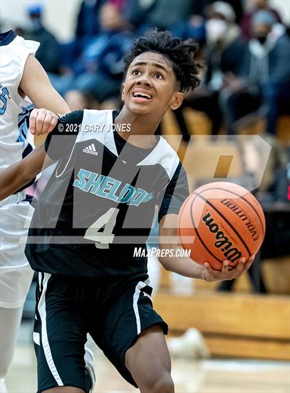 Thumbnail 1 in Sheldon vs Pleasant Valley (Whitney Winter Classic) photogallery.
