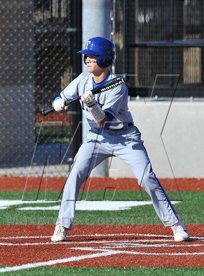 Thumbnail 3 in Faith Christian vs Trinity Christian (Texas Private School Classic) photogallery.