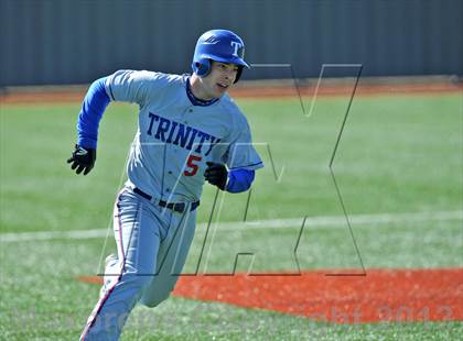 Thumbnail 3 in Faith Christian vs Trinity Christian (Texas Private School Classic) photogallery.