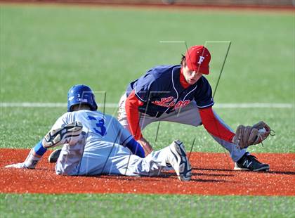 Thumbnail 3 in Faith Christian vs Trinity Christian (Texas Private School Classic) photogallery.