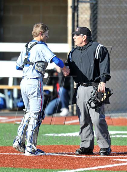 Thumbnail 2 in Faith Christian vs Trinity Christian (Texas Private School Classic) photogallery.