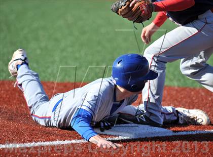 Thumbnail 1 in Faith Christian vs Trinity Christian (Texas Private School Classic) photogallery.
