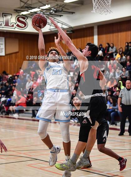 Thumbnail 3 in Valley Christian vs. Aragon (CIF CCS D2 Final) photogallery.