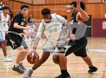 Thumbnail 1 in Valley Christian vs. Aragon (CIF CCS D2 Final) photogallery.