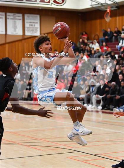 Thumbnail 2 in Valley Christian vs. Aragon (CIF CCS D2 Final) photogallery.