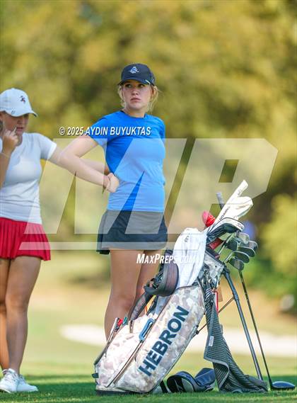 Thumbnail 2 in Bear Creek Fall Preview photogallery.