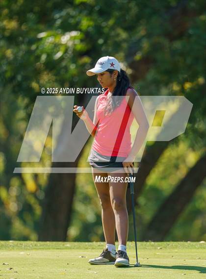 Thumbnail 2 in Bear Creek Fall Preview photogallery.