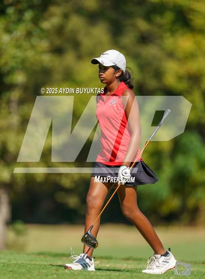 Thumbnail 2 in Bear Creek Fall Preview photogallery.