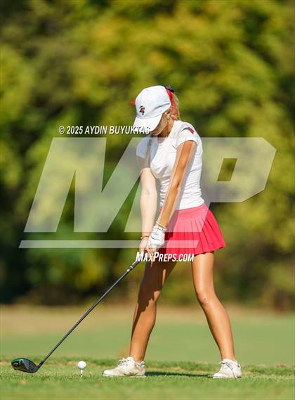 Thumbnail 2 in Bear Creek Fall Preview photogallery.