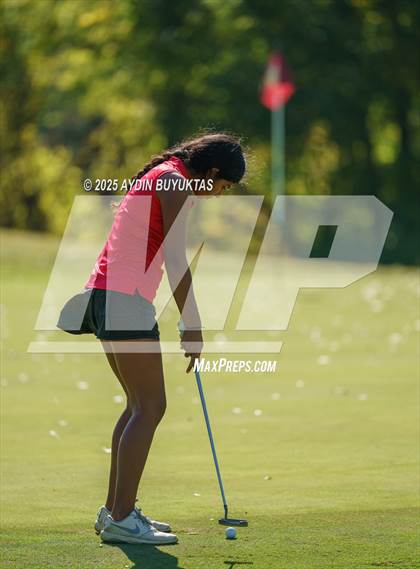 Thumbnail 2 in Bear Creek Fall Preview photogallery.