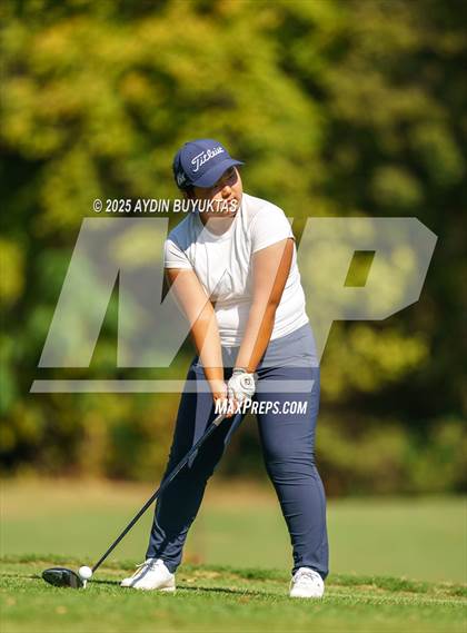 Thumbnail 3 in Bear Creek Fall Preview photogallery.