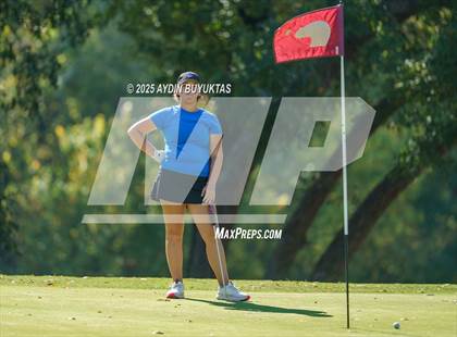 Thumbnail 2 in Bear Creek Fall Preview photogallery.