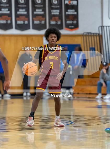 Thumbnail 3 in Windsor vs Grandview photogallery.