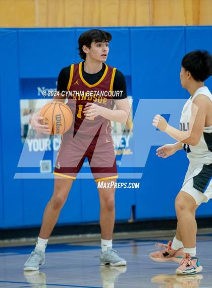 Thumbnail 3 in Windsor vs Grandview photogallery.