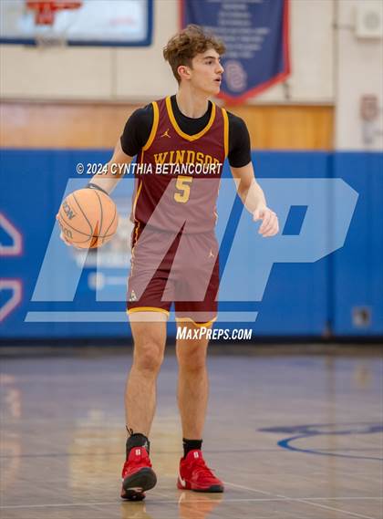 Thumbnail 1 in Windsor vs Grandview photogallery.