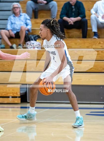 Thumbnail 3 in Windsor vs Grandview photogallery.