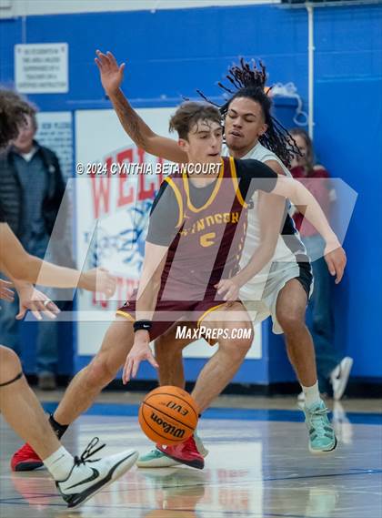 Thumbnail 3 in Windsor vs Grandview photogallery.