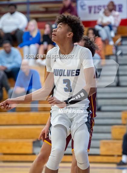 Thumbnail 2 in Windsor vs Grandview photogallery.