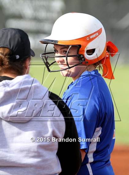 Thumbnail 1 in Chilton County vs Holtville (Prattville Christian Academy Classic) photogallery.