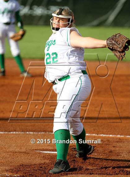 Thumbnail 3 in Chilton County vs Holtville (Prattville Christian Academy Classic) photogallery.