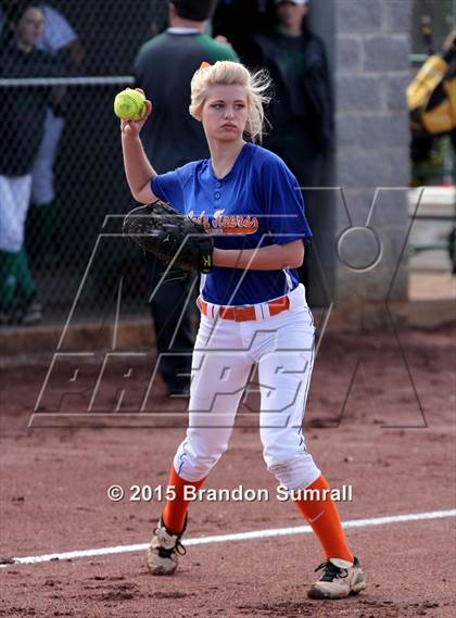Thumbnail 3 in Chilton County vs Holtville (Prattville Christian Academy Classic) photogallery.