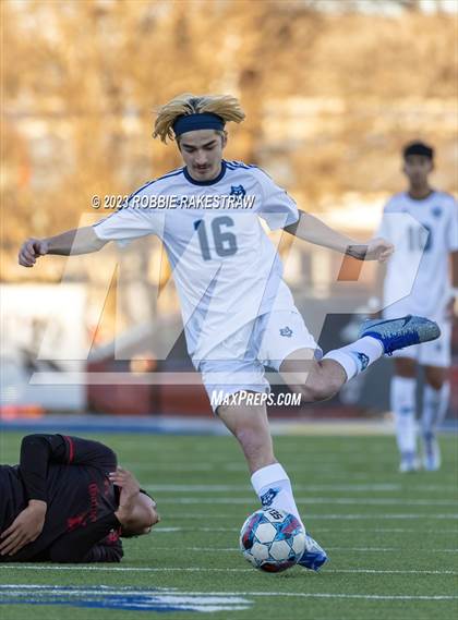 Thumbnail 1 in West Plains vs. Gainesville (Sulphur Springs Elite 4A Tournament) photogallery.