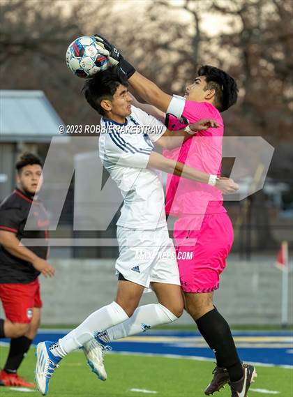 Thumbnail 1 in West Plains vs. Gainesville (Sulphur Springs Elite 4A Tournament) photogallery.