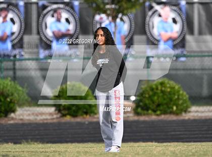 Thumbnail 2 in Cary @ Panther Creek photogallery.