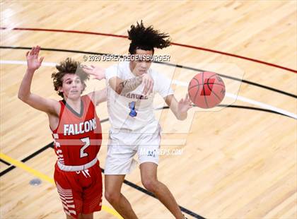 Thumbnail 1 in Manual vs Centauri (CHSAA 3A Great 8) photogallery.