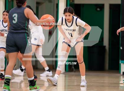 Thumbnail 1 in Franklin vs Eagle Rock photogallery.