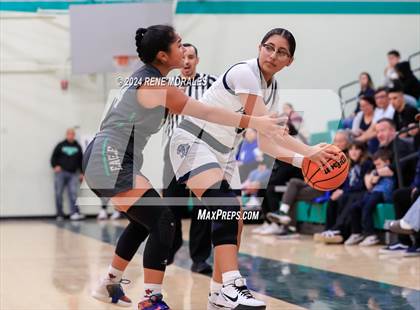 Thumbnail 1 in Franklin vs Eagle Rock photogallery.
