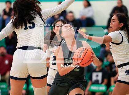 Thumbnail 1 in Franklin vs Eagle Rock photogallery.