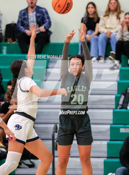 Thumbnail 2 in Franklin vs Eagle Rock photogallery.